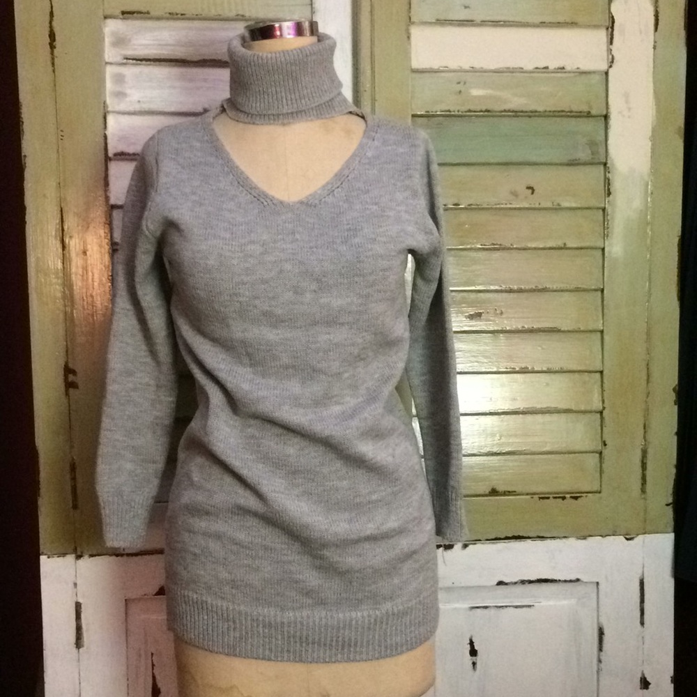 Gray turtleneck cutout sweater NEW, NO TAGS